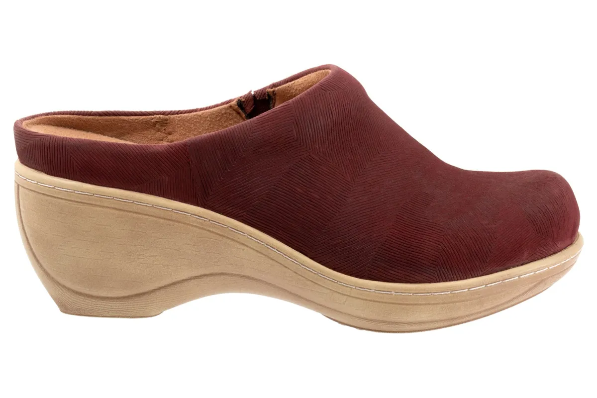 Softwalk Madison-Women Standard | Clogs