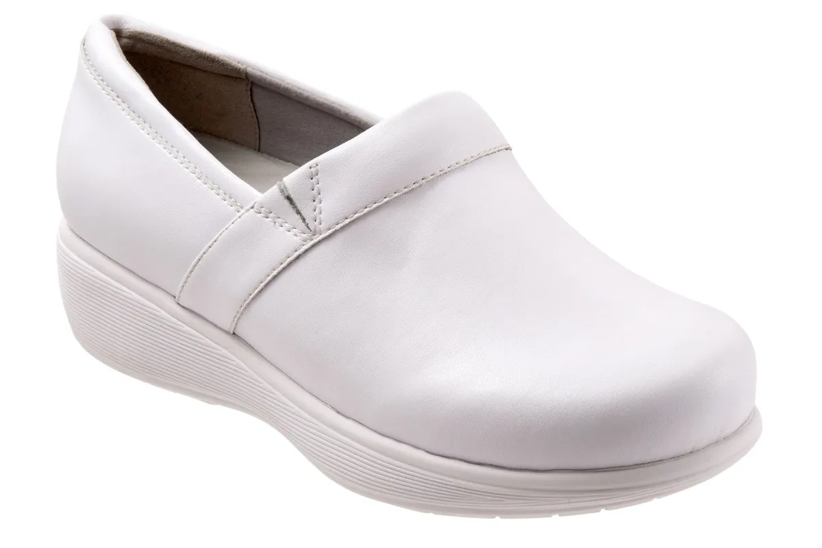 Softwalk Meredith Sport-Women Standard | Clogs