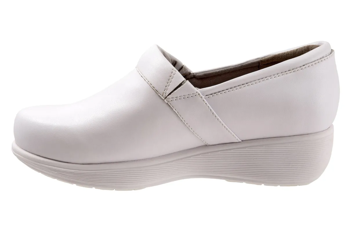 Softwalk Meredith Sport-Women Standard | Clogs