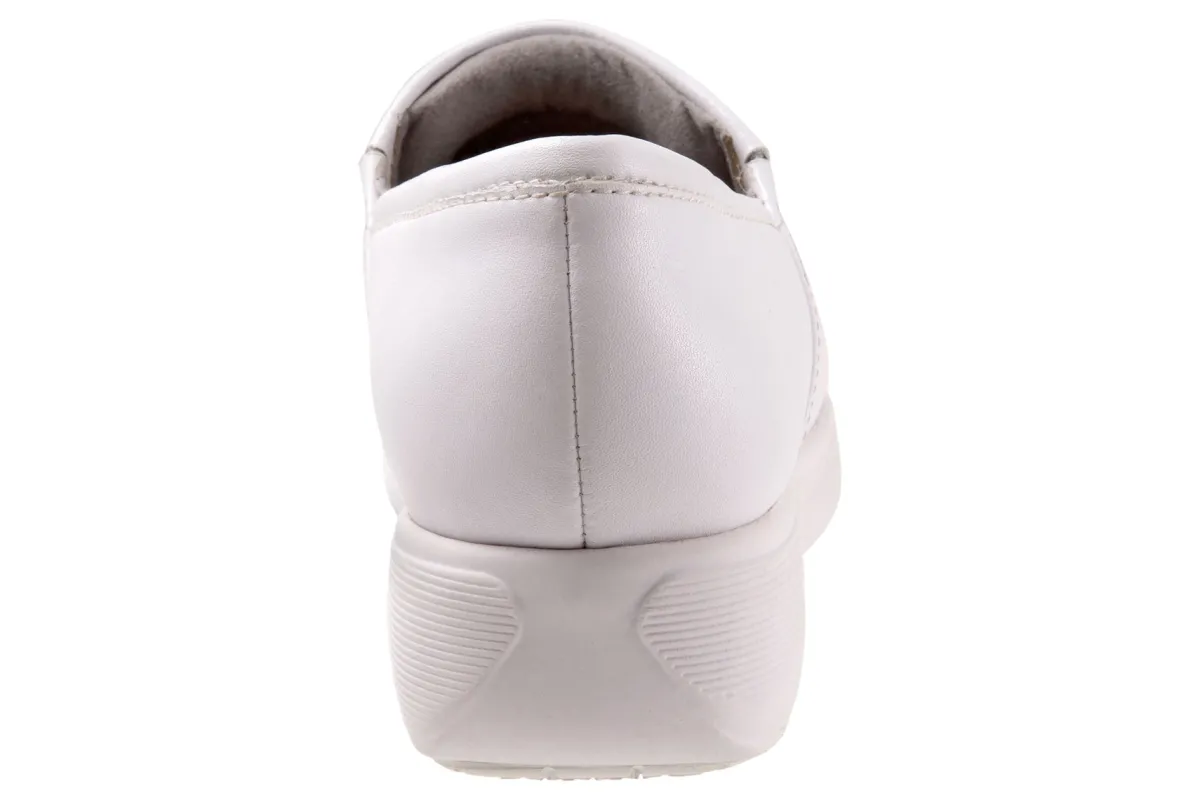 Softwalk Meredith Sport-Women Standard | Clogs