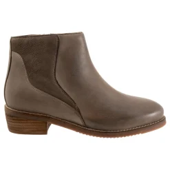 Softwalk Racine-Women Wide | Standard