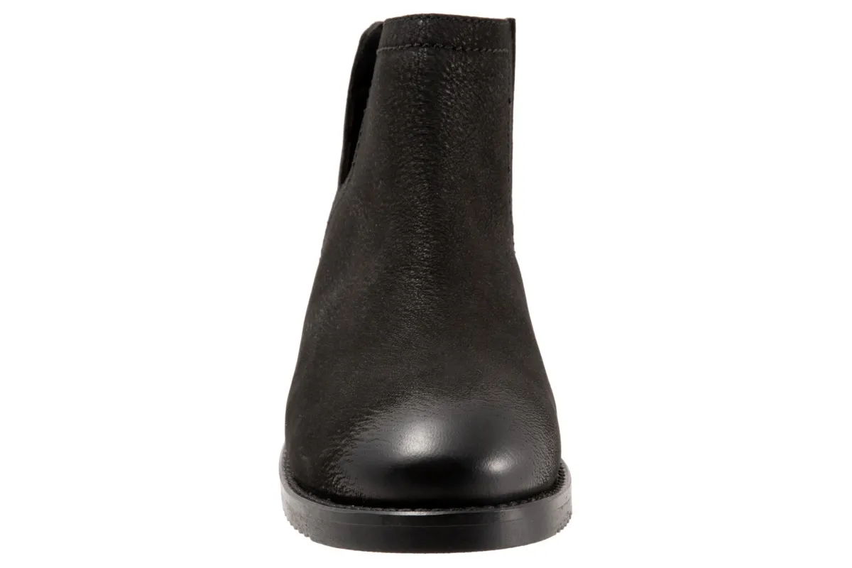 Softwalk Ramona-Women Wide | Narrow