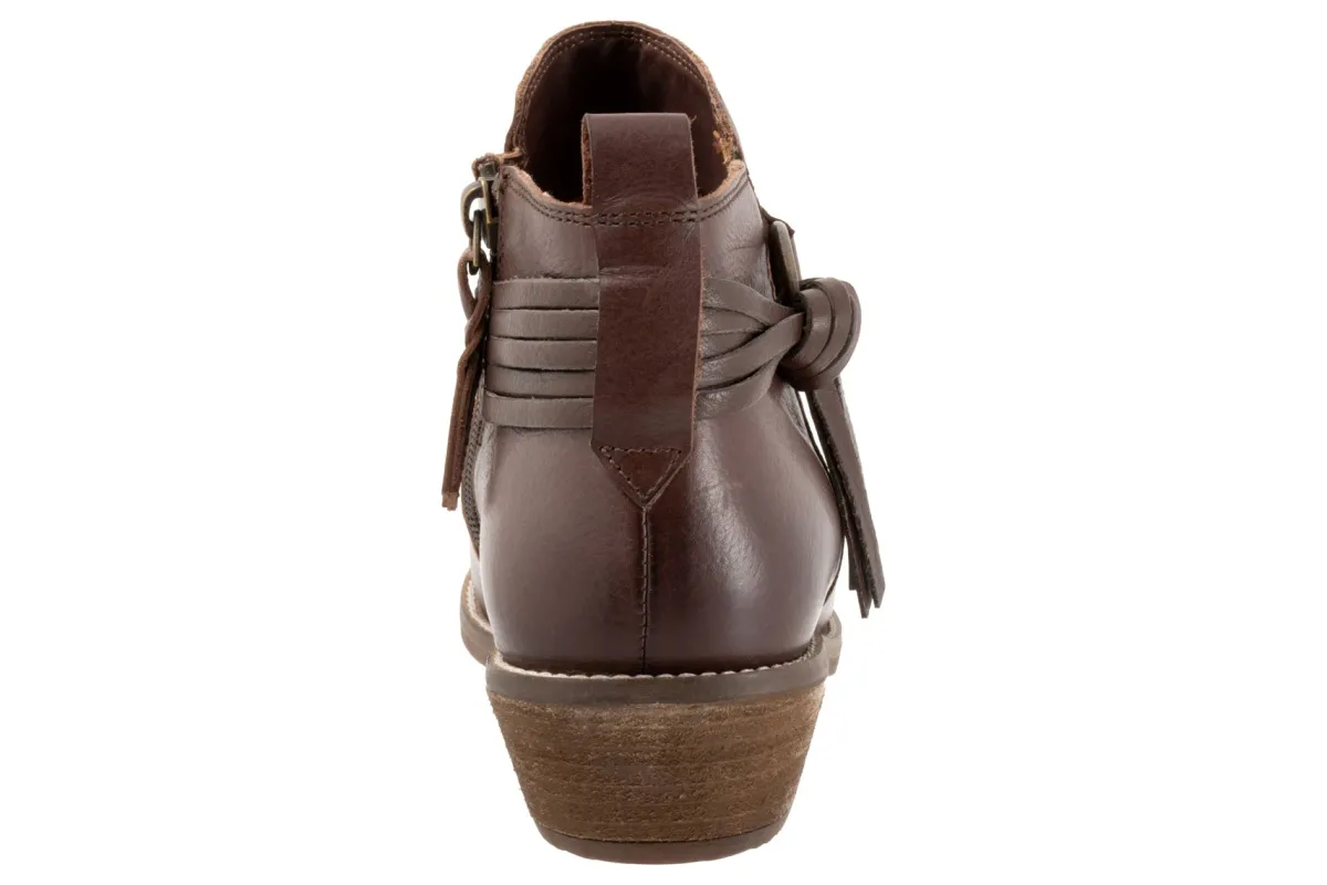 Softwalk Reade-Women Wide | Standard