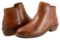Softwalk Rocklin 2.0-Women Wide | Standard