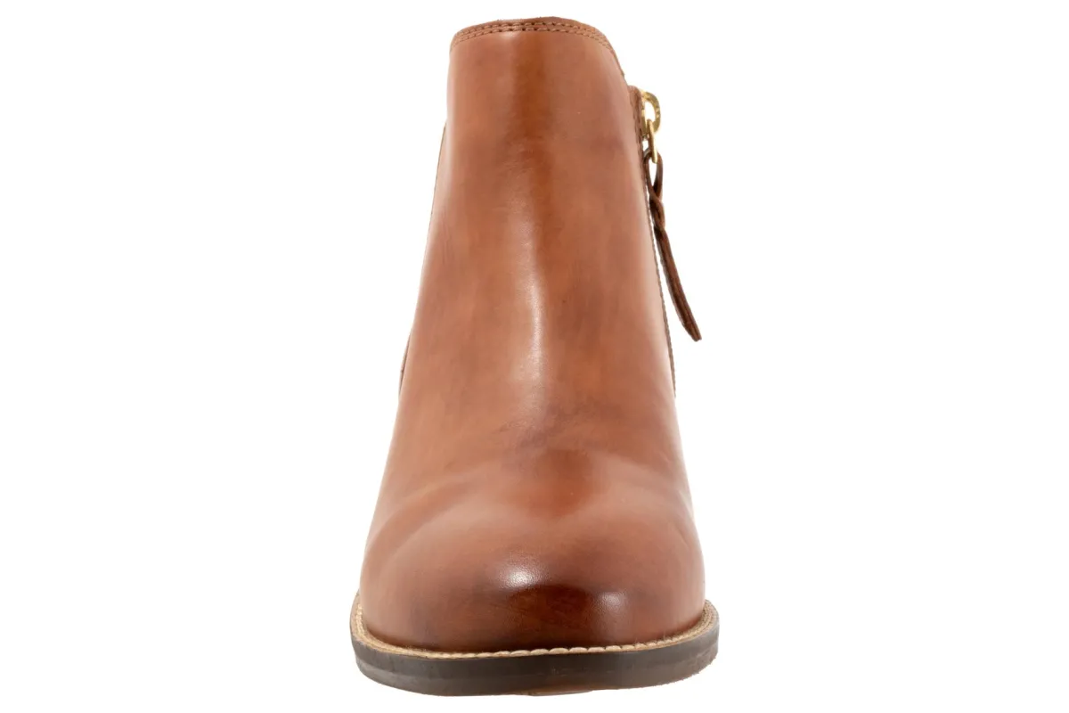 Softwalk Rocklin 2.0-Women Wide | Standard