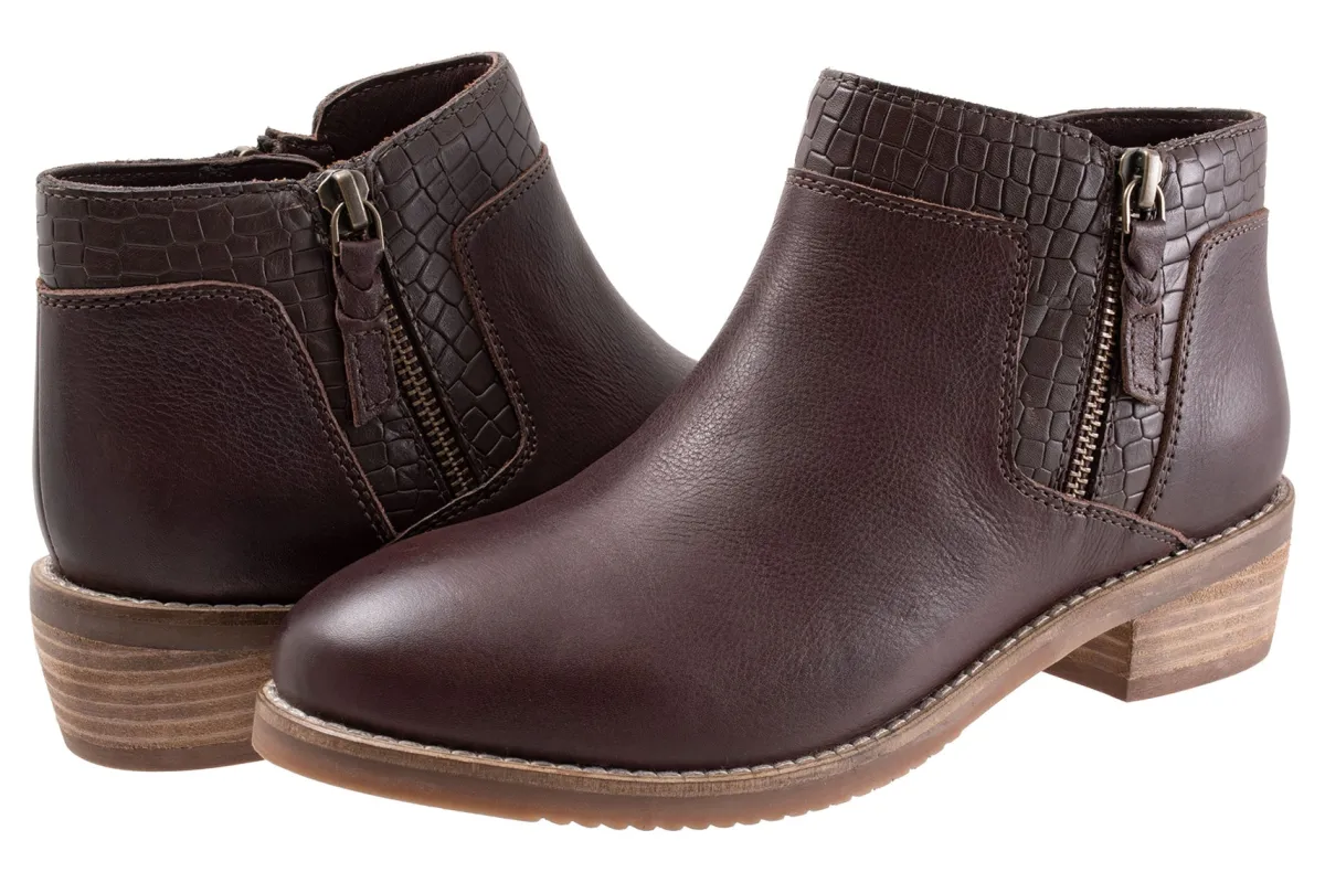 Softwalk Rubi-Women Standard | Wide