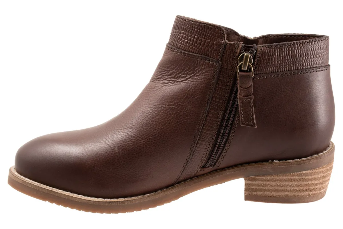 Softwalk Rubi-Women Standard | Wide