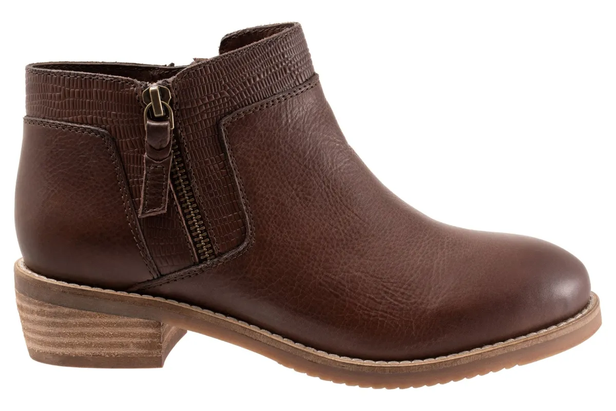 Softwalk Rubi-Women Standard | Wide