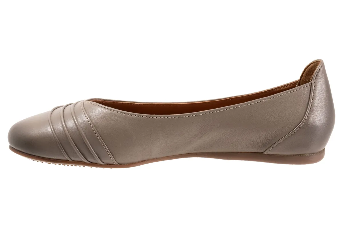 Softwalk Safi-Women Standard | Extra Wide