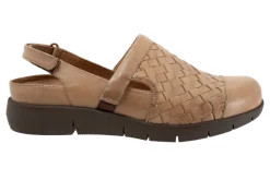 Softwalk Salina Woven II-Women Standard | Wide