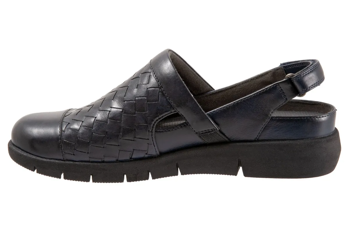 Softwalk Salina Woven II-Women Standard | Extra Wide