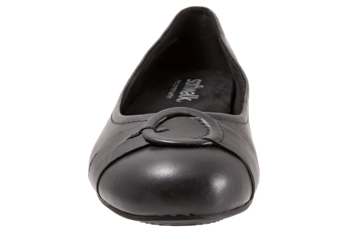 Softwalk Savannah-Women Wide | Casual Shoes