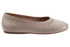 Softwalk Selma-Women Standard | Wide