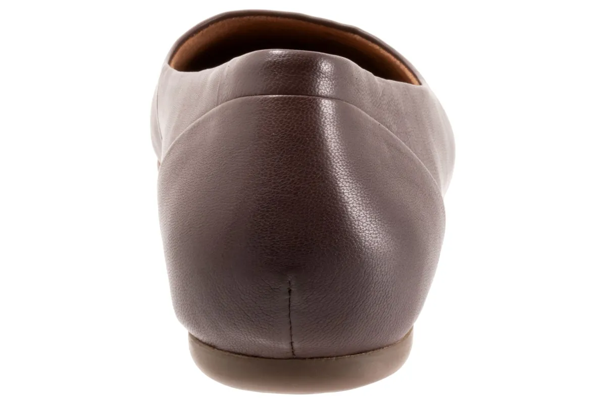 Softwalk Shiraz-Women Standard | Extra Wide