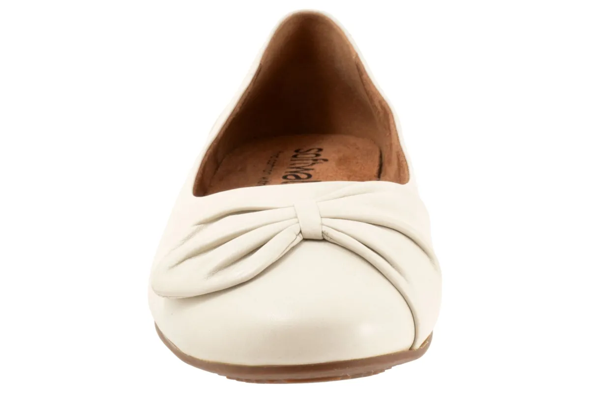 Softwalk Sofia-Women Wide | Standard