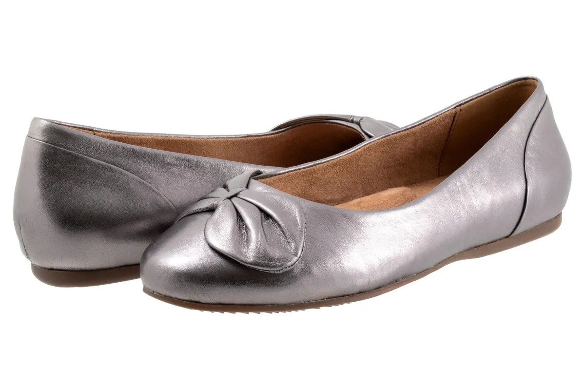 Softwalk Sofia-Women Standard | Extra Wide