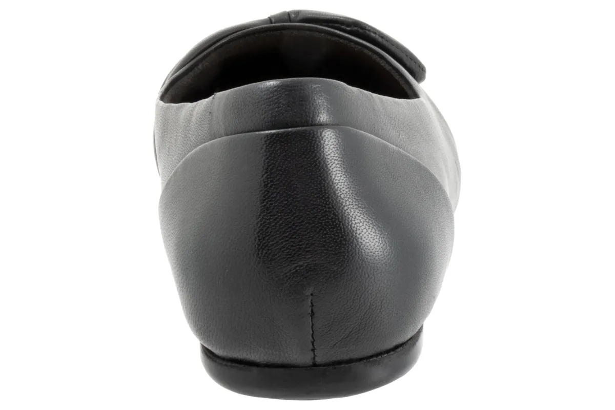 Softwalk Sofia-Women Standard | Extra Wide