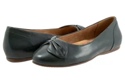 Softwalk Sofia-Women Wide | Standard