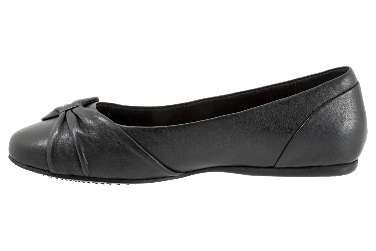 Softwalk Sofia-Women Standard | Extra Wide