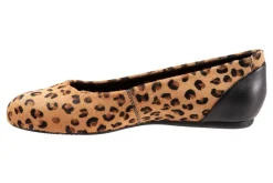 Softwalk Sonoma-Women Standard | Extra Wide