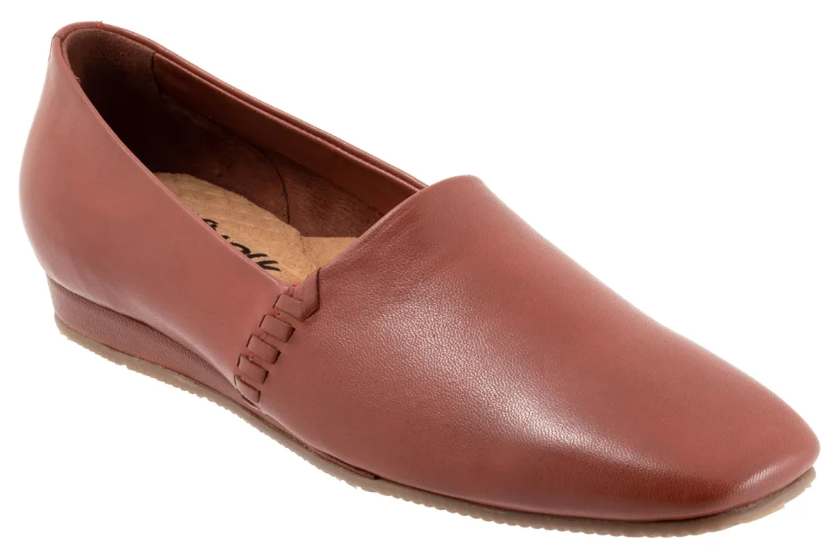 Softwalk Vale-Women Wide | Standard