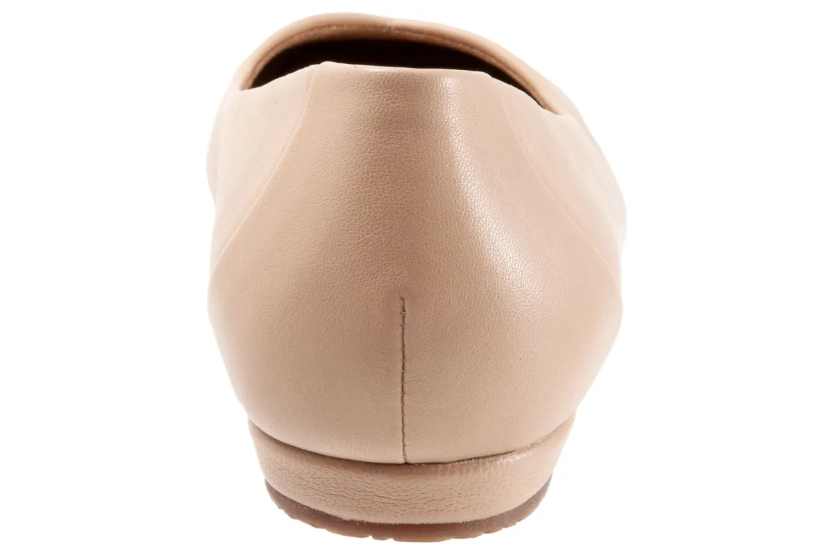 Softwalk Vellore-Women Standard | Extra Wide