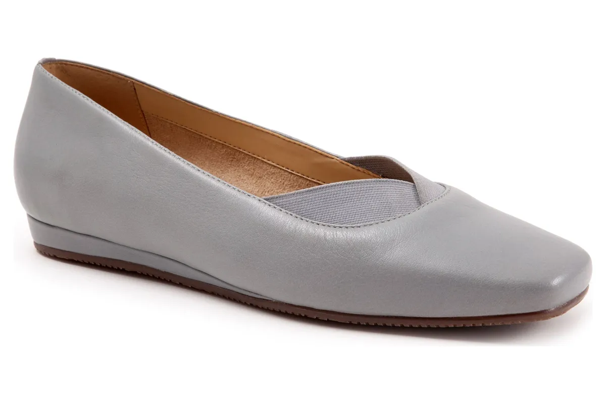 Softwalk Viana-Women Standard | Wide