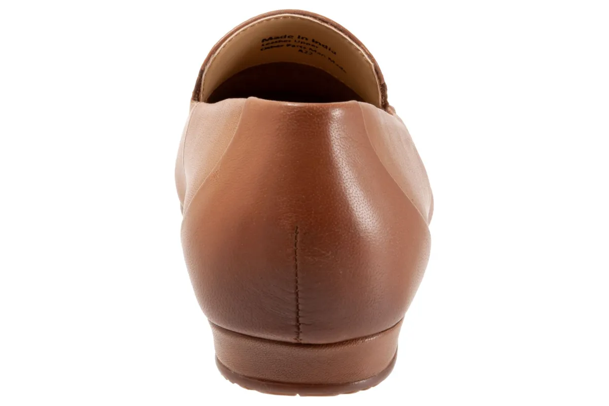 Softwalk Vista-Women Standard | Narrow