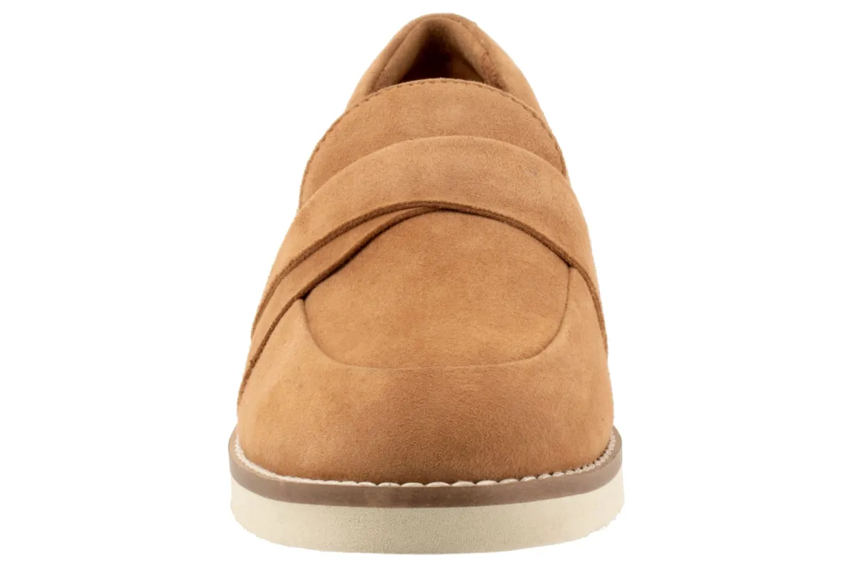 Softwalk Walsh-Women Wide | Standard