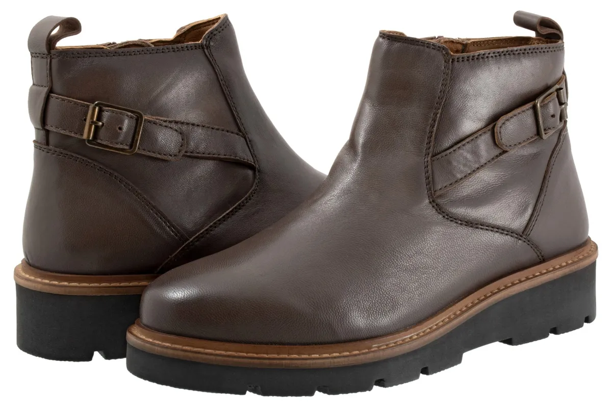 Softwalk Waneta-Women Wide | Standard