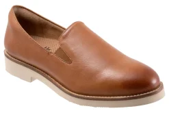 Softwalk Whistle II-Women Wide | Narrow