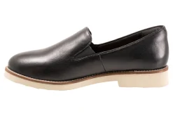 Softwalk Whistle II-Women Wide | Narrow