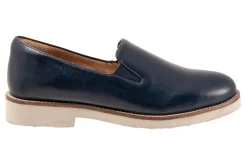 Softwalk Whistle II-Women Wide | Narrow