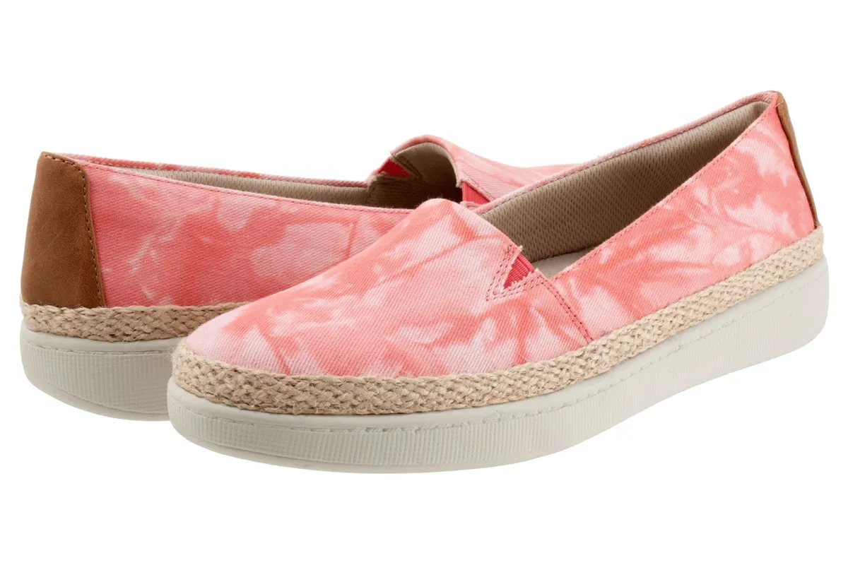Trotters Accent-Women Wide | Casual Shoes