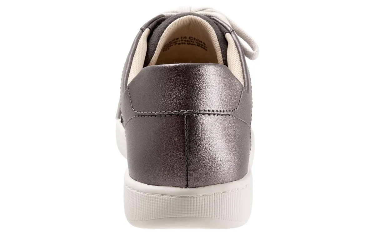 Trotters Adore-Women Standard | Casual Shoes