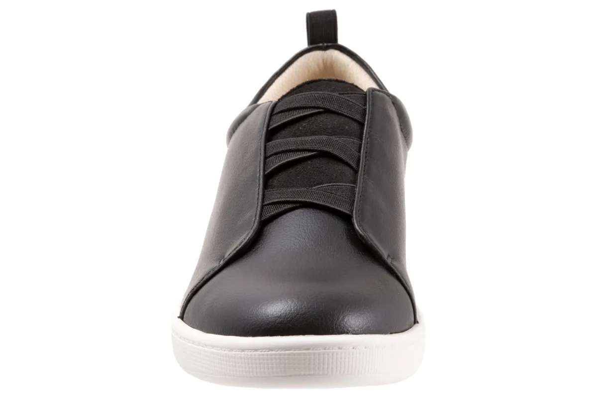 Trotters Avrille-Women Wide | Casual Shoes