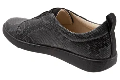 Trotters Avrille-Women Wide | Casual Shoes