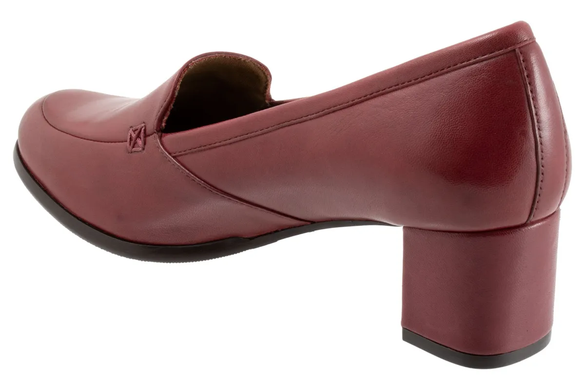 Trotters Cassidy-Women Wide | Standard