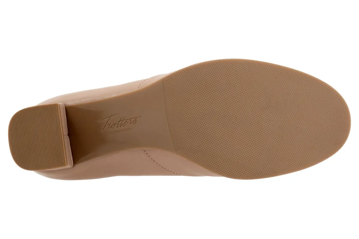 Trotters Cassidy-Women Wide | Standard