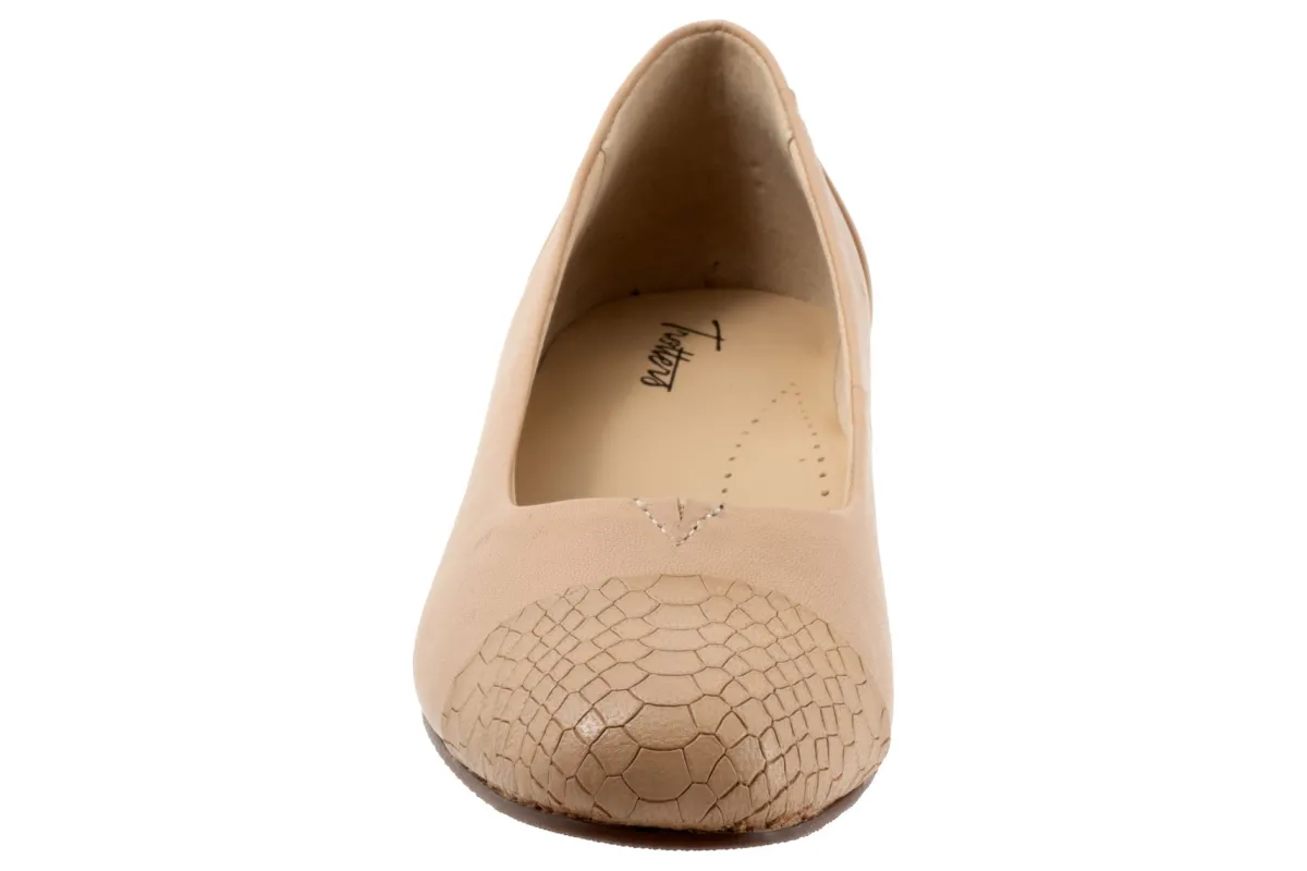 Trotters Daisy-Women Standard | Extra Wide