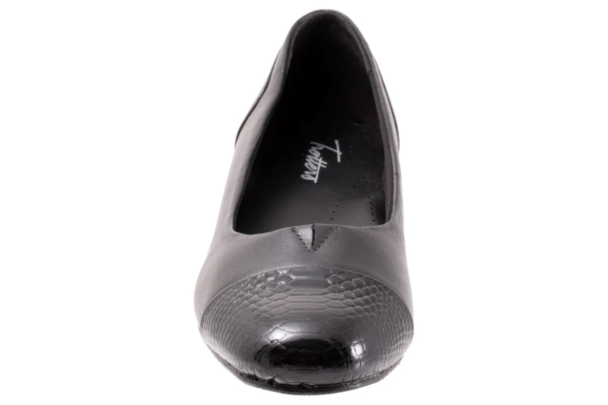 Trotters Daisy-Women Standard | Extra Wide