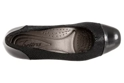 Trotters Daisy-Women Wide | Standard