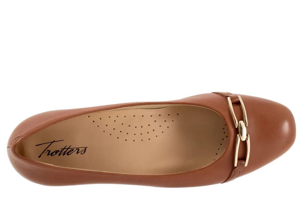 Trotters Dakota-Women Wide | Standard