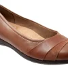 Trotters Danni-Women Standard | Wide