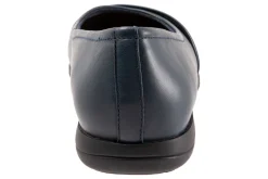 Trotters Danni-Women Standard | Wide