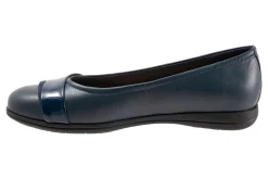 Trotters Danni-Women Standard | Wide