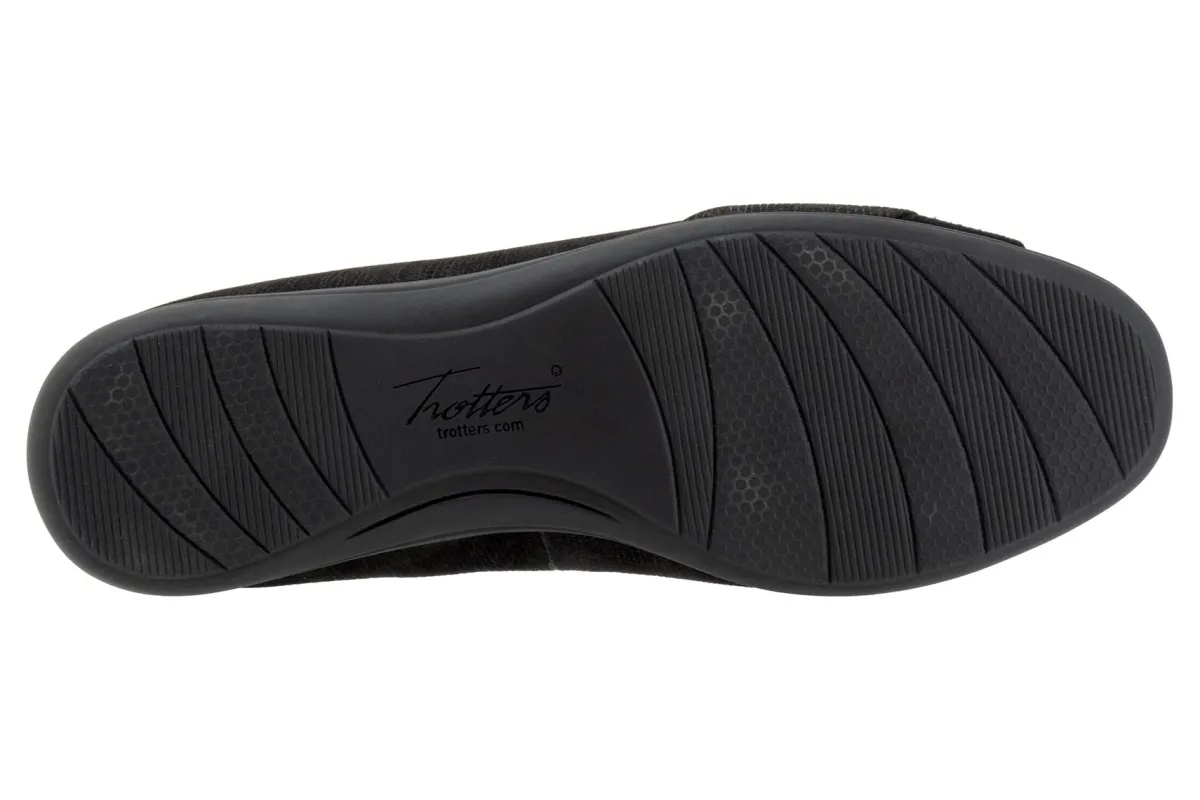 Trotters Danni-Women Standard | Wide