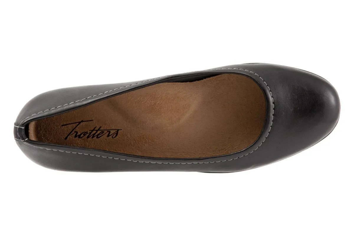 Trotters Darcey-Women Standard | Wide