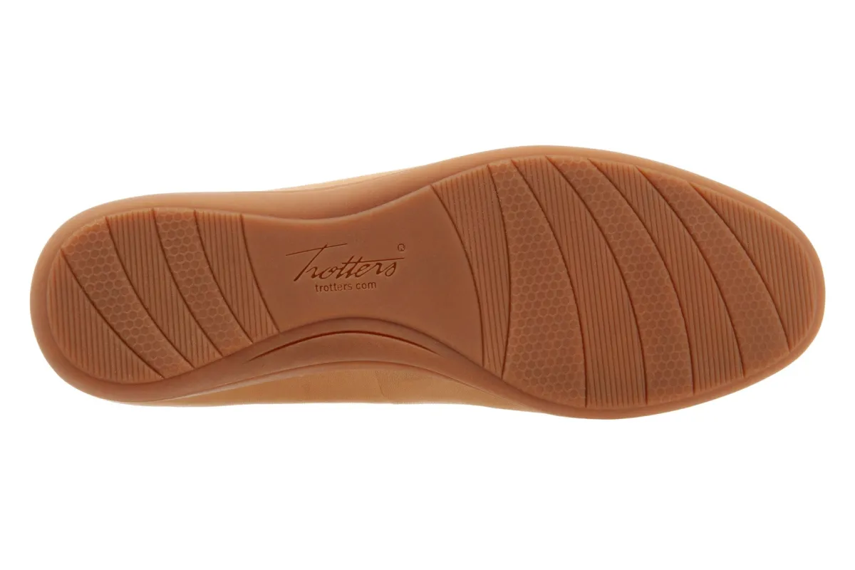 Trotters Darcey-Women Standard | Wide