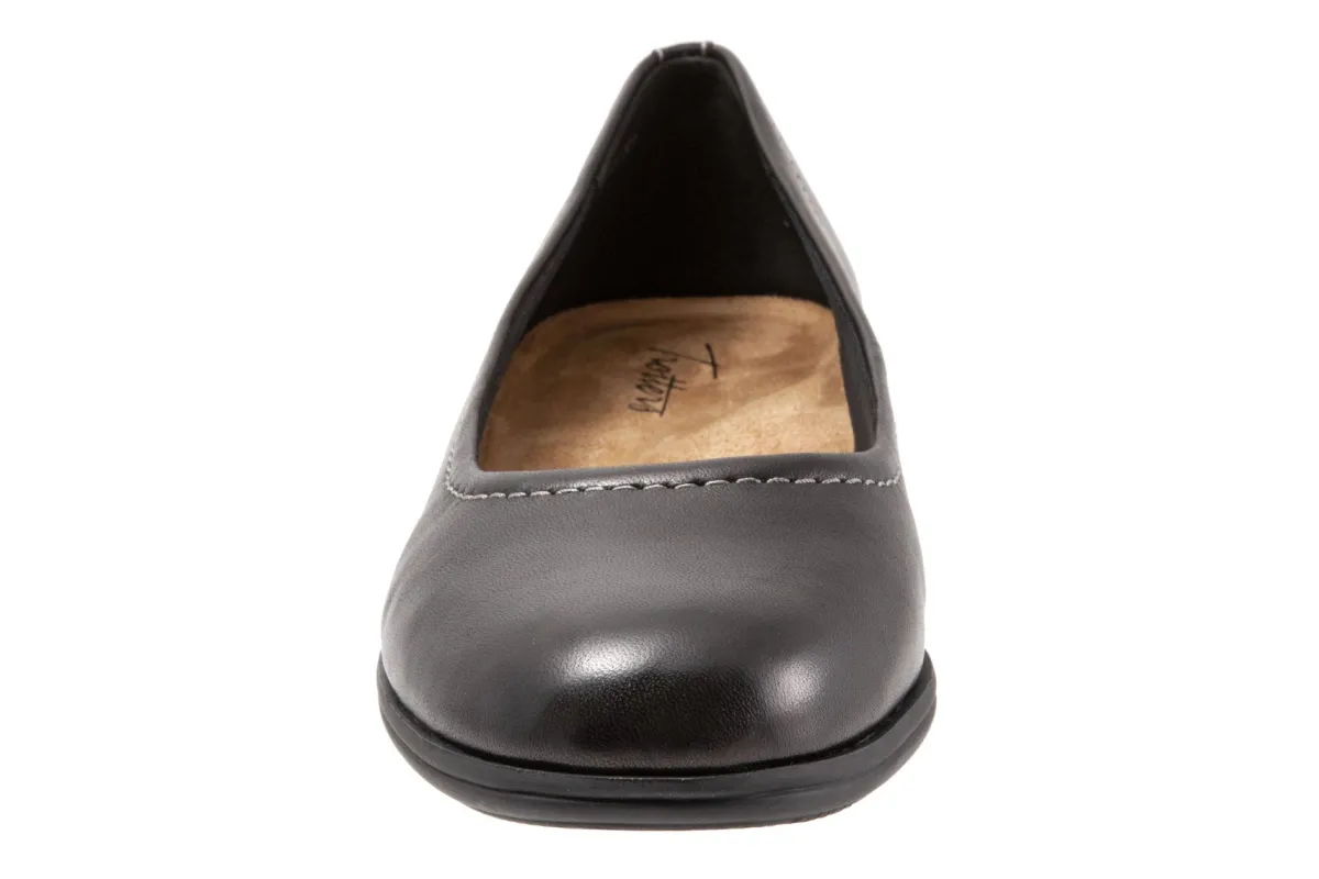 Trotters Darcey-Women Standard | Wide